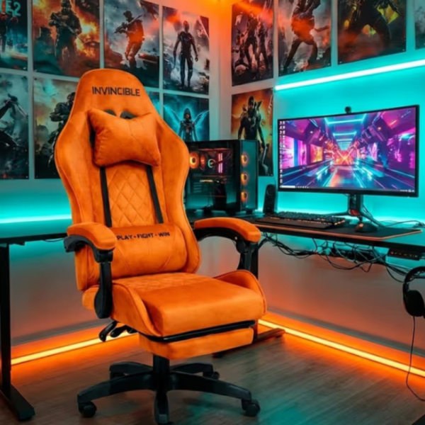 Оранжев велурен геймърски стол с поставка за крака – ергономичен, метална рамка - подходящ за тинейджъри