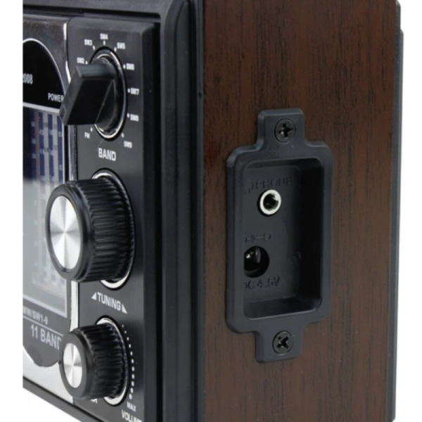 Преносимо радио Leotec LT-2008 — класически дизайн и AC/DC захранване