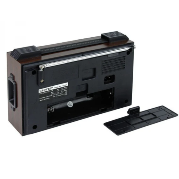 Преносимо радио Leotec LT-2008 — класически дизайн и AC/DC захранване