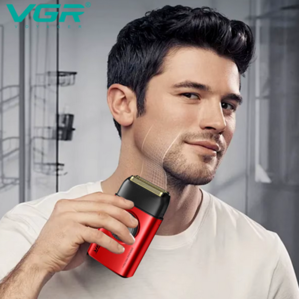 Безжична акумулаторна самобръсначка VGR V-378 - гладко бръснене и дълъг живот на батерията