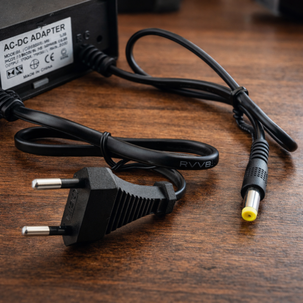 Водоустойчив адаптер за камери - надеждно и непрекъснато захранване 3