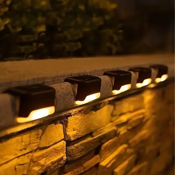 Комплект от 4 броя соларни LED лампи за стълби и огради – Водоустойчиви IP44, топла светлина 7