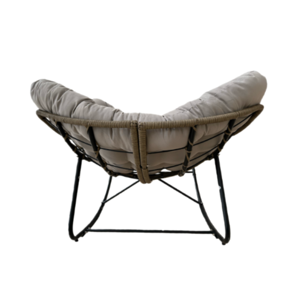 Люлеещ се стол Svinga - здрава стоманена рамка и мека възглавница