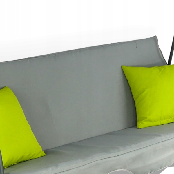 Градинска люлка A-Type със зелени възглавници и поставки за напитки - елегантност и комфорт