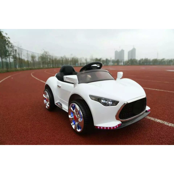Детски акумулаторен автомобил със супер спортен дизайн 2