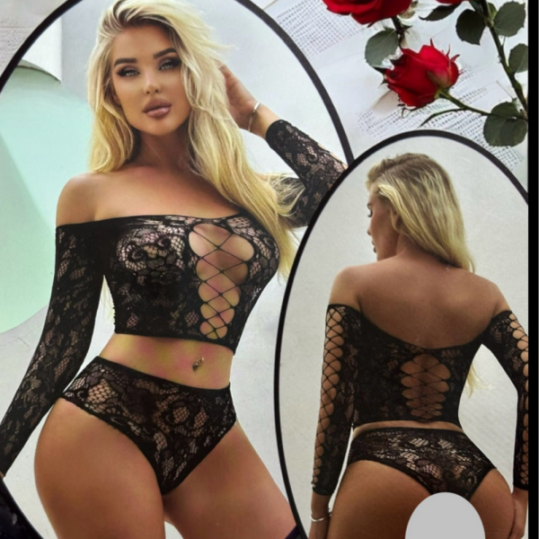 Дантелен комплект с флорални мотиви от 2 части - нежност и женственост 2