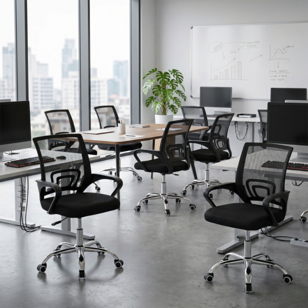 Ергономичен офис стол с дишаща мрежа и регулируема височина – комфорт през целия ден