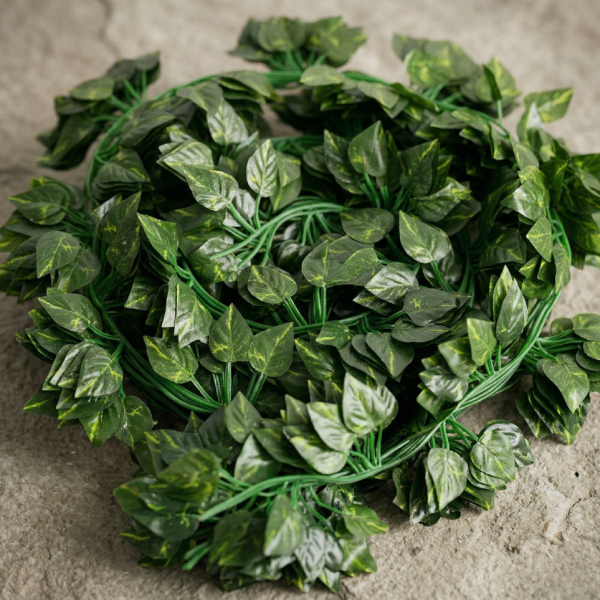 Комплект 5 бр. изкуствен бръшлян обща дължина 11.5 м – реалистична висяща декорация за стена, балкон и градина 1