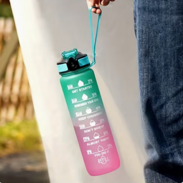 Мотивираща бутилка с мерителна скала 1L – контролирай дневния си прием на вода