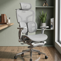 Ергономичен геймърски стол до 240 кг с 6D подлакътници и наклон 135° – максимален комфорт и стабилност