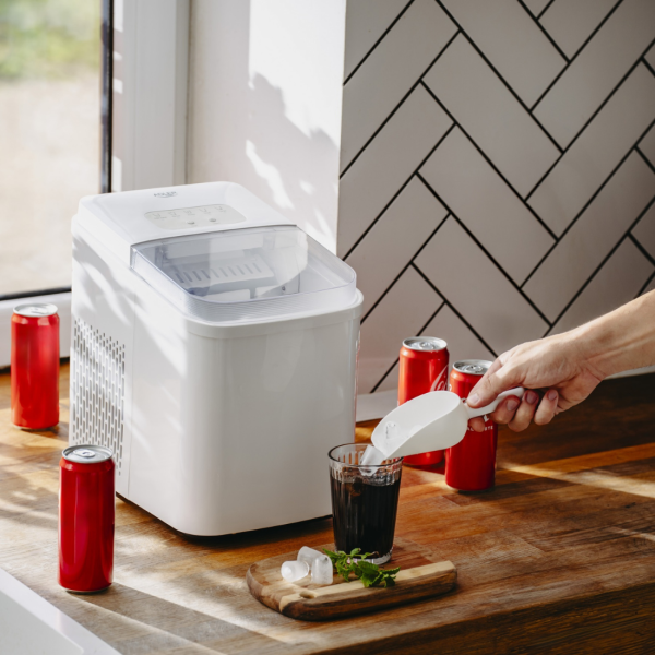 Ледогенератор Adler - 12 кг/ден, бързи кубчета за 10 минути, тиха работа и самопочистване, 2 размера лед