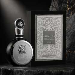 Lattafa Fakhar Black EDP 100 мл – Луксозен мъжки парфюм с кехлибарени, пикантни и дървесни нотки
