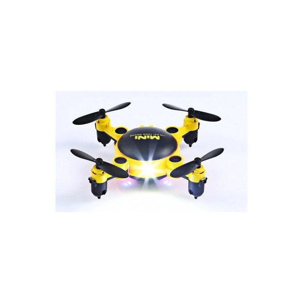 Мини дрон с мощни летателни стабилизатори и компресиран размер 1