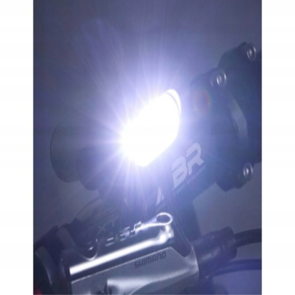 Преден LED фар за велосипед 350 lm – USB зареждане, 3 режима на светене и бърз монтаж 5
