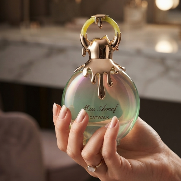 Armaf Miss Armaf Catwalk EDP 100 мл – Цветен и мускусен аромат с цитруси, праскова, жасмин, ванилия и амброксан