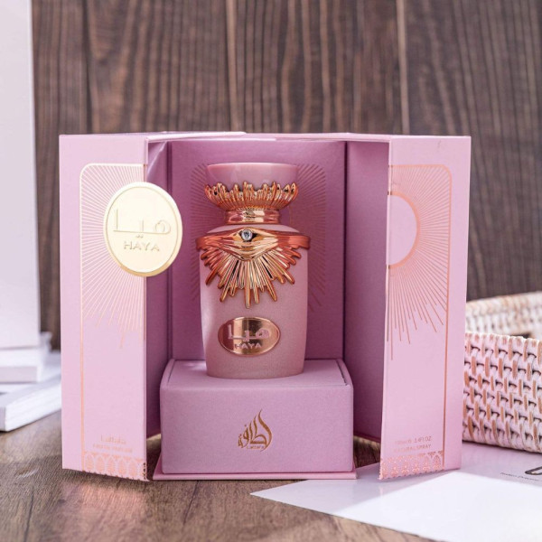 Дамски парфюм Lattafa Haya Eau de Parfum 100 мл – флорално-плодов аромат в луксозна подаръчна кутия 5