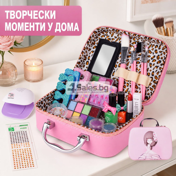Детски козметичен комплект в розов куфар с огледало 4