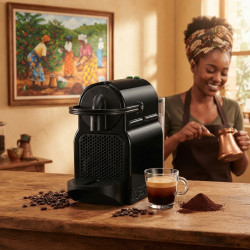 Черна капсулна кафемашина DeLonghi Inissia