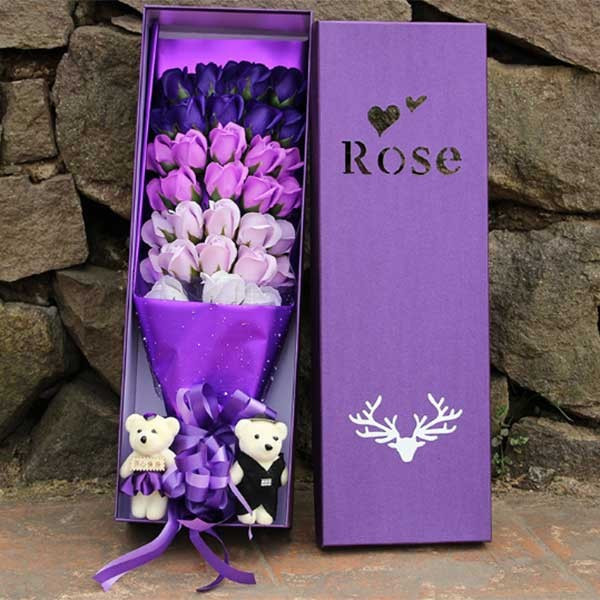 Букет от рози в преливащи се цветове направени от сапун BUKET33B 1
