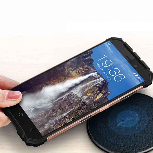 ULEFONE AMOR X – уникален ударо и водоустойчив смартфон