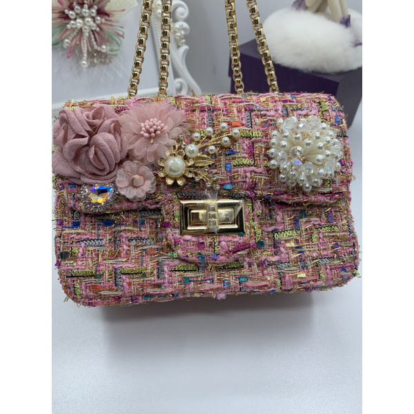 Кокетна розова дамска чантичка декорирана с цветя и перли ZSB-S-3 2