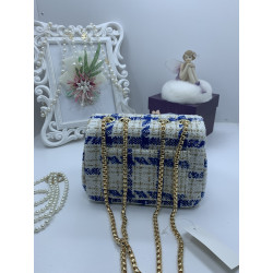 Дамска чантичка в каре с бяло и синьо, с цветя и златисти акценти ZSB-S-13 7