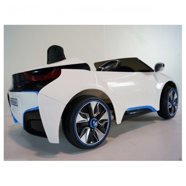 Едноместна детска кола с акумулаторна батерия лицензиран модел на  BMW I8 5