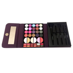 Комплект гримове Miss Doozy Makeup Kit HZS102