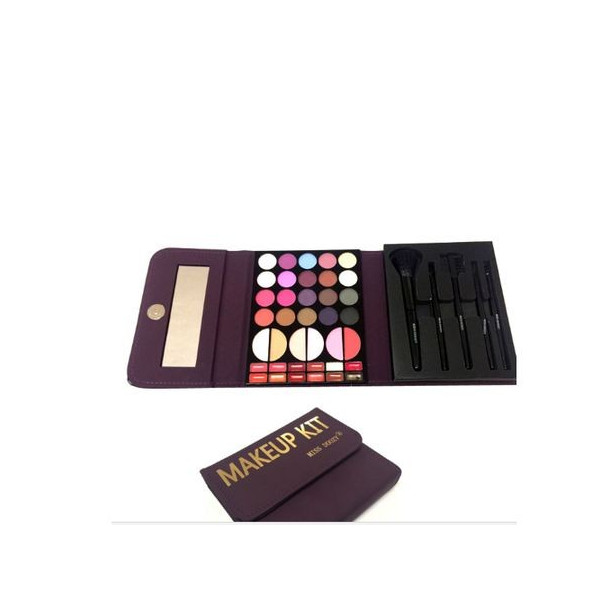 Комплект гримове Miss Doozy Makeup Kit HZS102