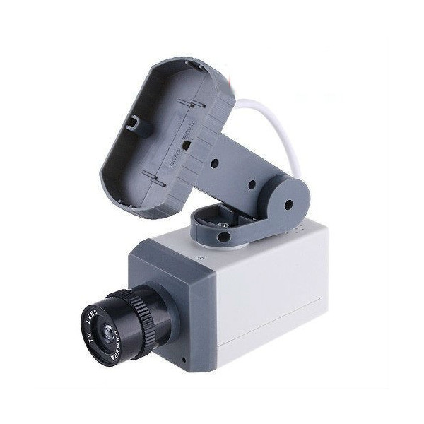 Изкуствена видеокамера следяща, със сензори и датчик за движение.