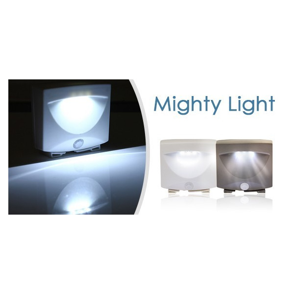 LED лампа на батерии с датчик за движение MIGHTY LIGHT R LED11