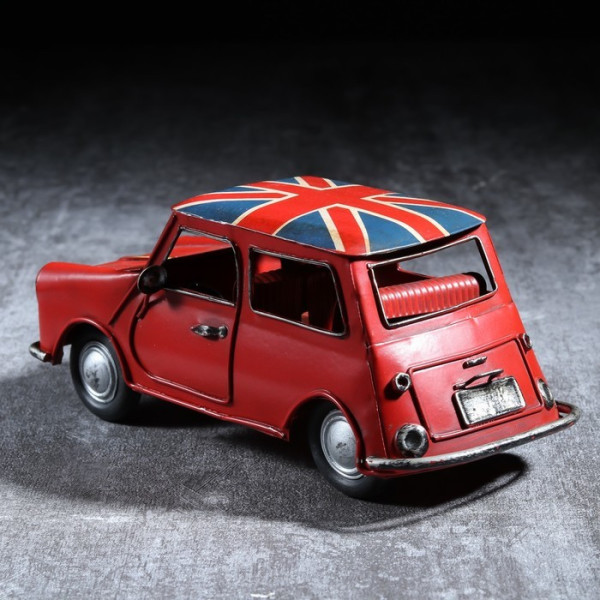 Състезателен ретро Мини Купър - декоративна фигурка автомобил