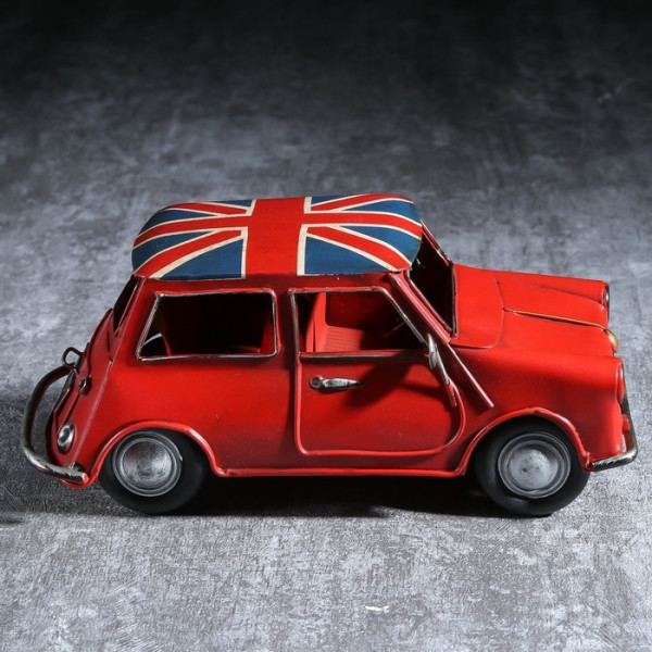 Състезателен ретро Мини Купър - декоративна фигурка автомобил