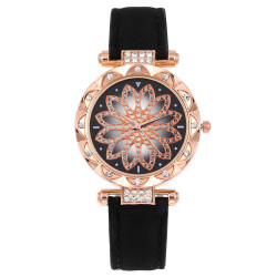 Дамски луксозен часовник с инкрустирани кристали WW4