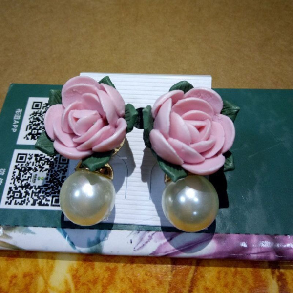 Малки дамски обеци с роза и перла  А82 3