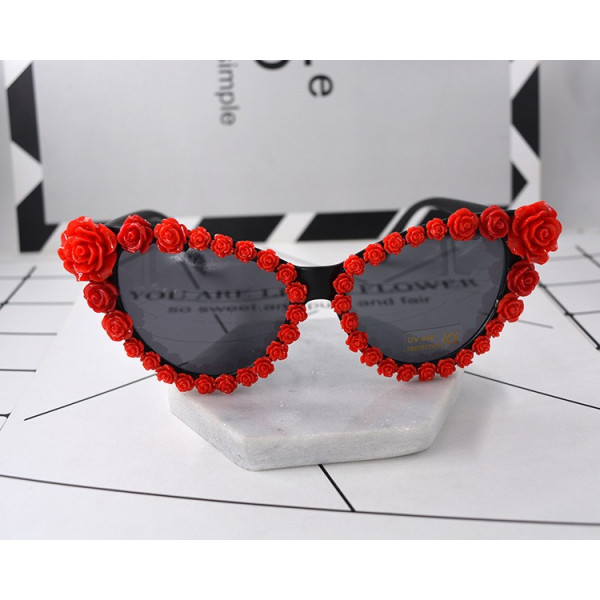 Слънчеви очила тип „котешко око“ с рози yj20