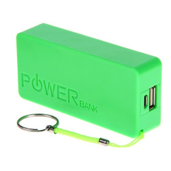 Външна батерия/power bank 5600 mAh, зелена