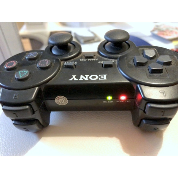 Джойстик-контролер за PS3, PS2 и компютър
