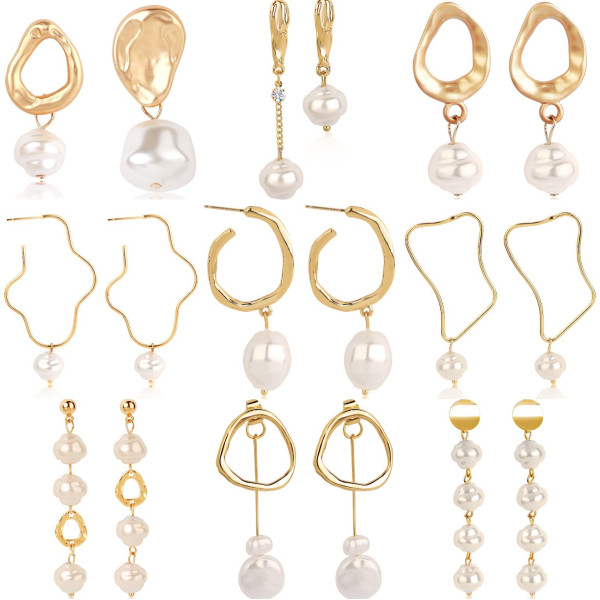 Различни видове дамски златисти обеци  с перла - A193 13