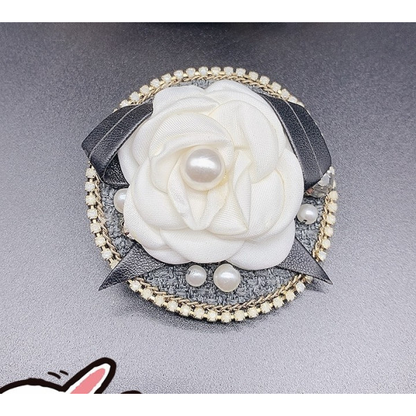 Дамска брошка с роза и елементи от перли и диаманти от плат в два варианта E01-7 3