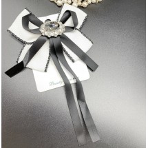 Дамска брошка, панделка с декорирани кристални елементи - Е08-5