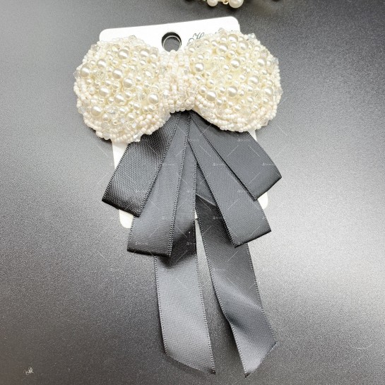 Дамска брошка панделка от перли в два дизайна - Е08-6