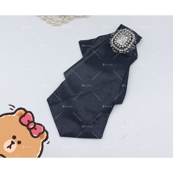 Текстилна черна панделка с брошка от камъни - Е09-2 1