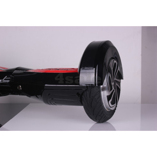 Ховърборд BATMAN с 8 инчови гуми Bluetooth аудио система и над 3000 зареждания