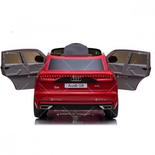 Акумулаторен автомобил Audi Q8 с 3 степени на скорост, меки гуми и кожена седалка