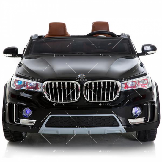 Двуместен акумулаторен джип BMW X7 с кожени седалки и вграден MP3 плеър