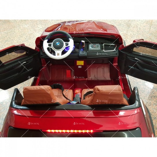 Двуместен акумулаторен джип BMW X7 с кожени седалки и вграден MP3 плеър