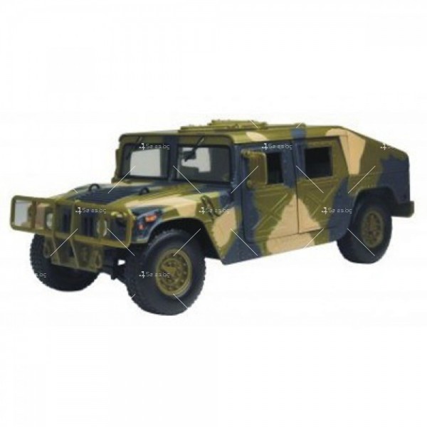 Детска играчка автомобил Hammer Humvee цвят камуфлаж в размер 1:18 1