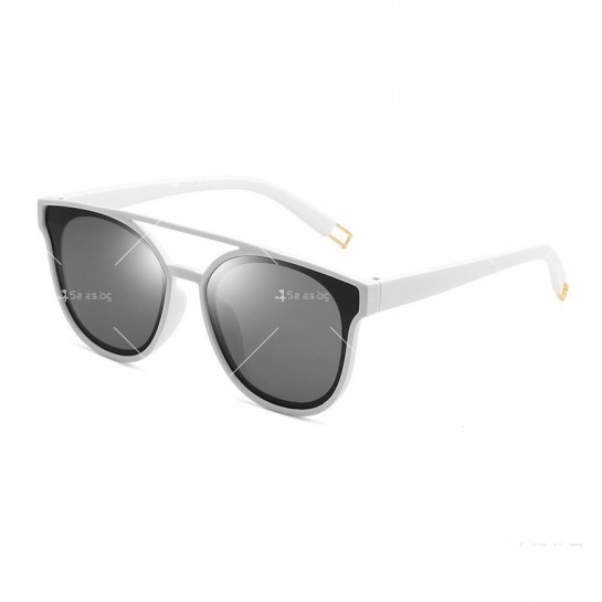 Класически унисекс слънчеви очила с двойна рамка YJ51