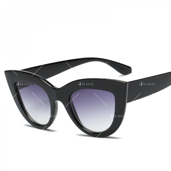 Модни дамски слънчеви очила във формата на котешко око с масивна рамка YJ66 1
